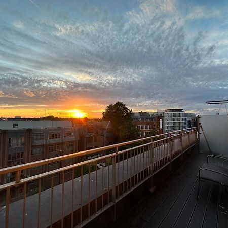 Spacious 2 Bedroom Penthouse Retreat Londen Buitenkant foto